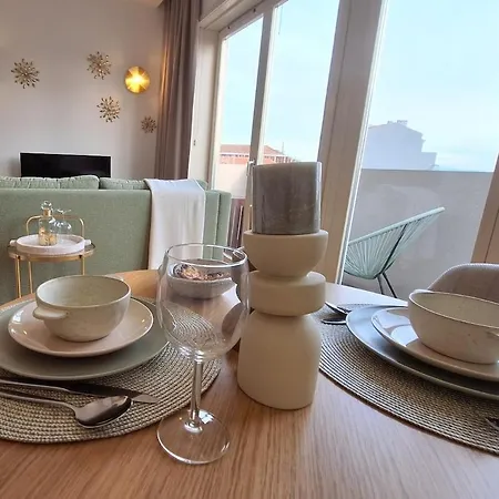 Hideaway 3 - Poveiros Square Balcony