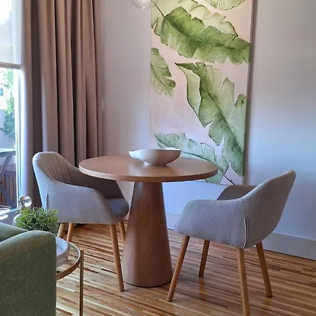 Hideaway 3 - Poveiros Square Balcony דירה