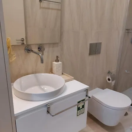 Hideaway 3 - Poveiros Square Balcony דירה פורטו