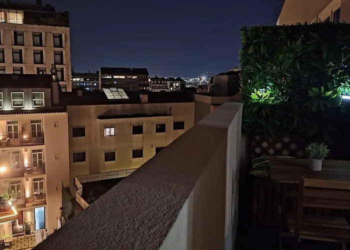 Hideaway 3 - Poveiros Square Balcony *