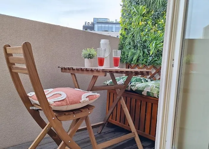 Hideaway 3 - Poveiros Square Balcony * بورتو