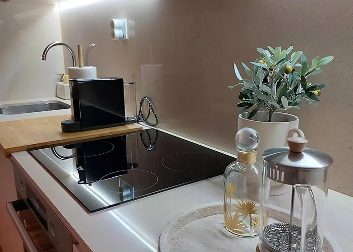 Hideaway 3 - Poveiros Square Balcony