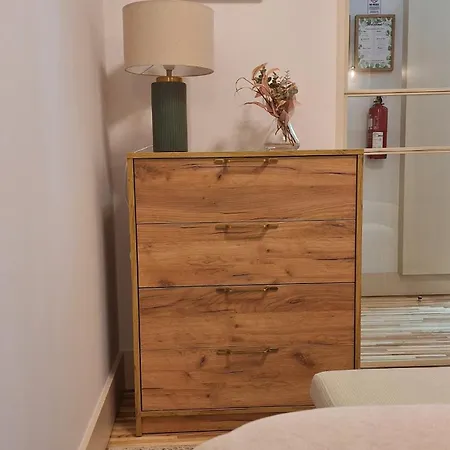 Hideaway 3 - Poveiros Square Balcony Apartment