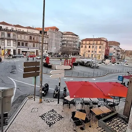 Apartment Hideaway 3 - Poveiros Square Balcony