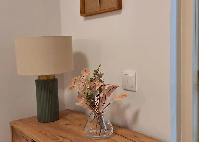 Hideaway 3 - Poveiros Square Balcony