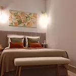 Hideaway 3 - Poveiros Square Balcony * Oporto