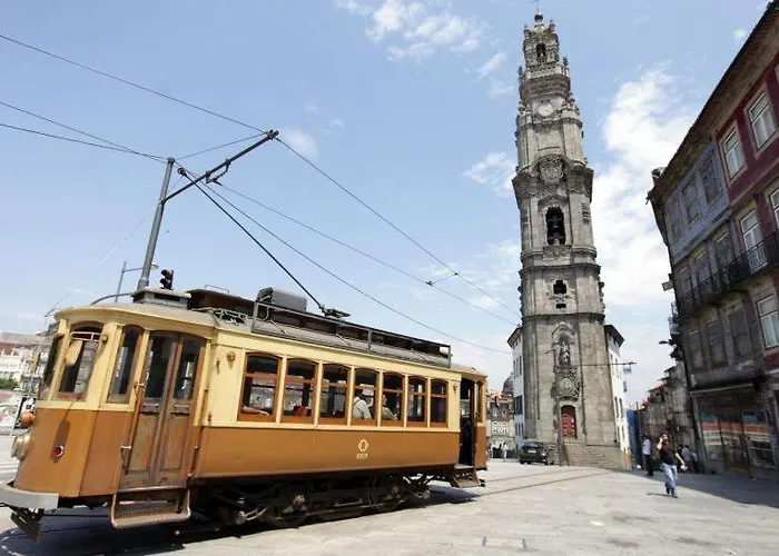 Hideaway 3 - Poveiros Square Balcony ポルト