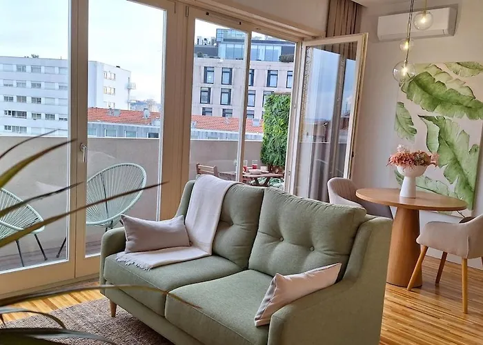 Hideaway 3 - Poveiros Square Balcony * ポルト