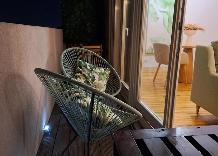 Hideaway 3 - Poveiros Square Balcony * ポルト